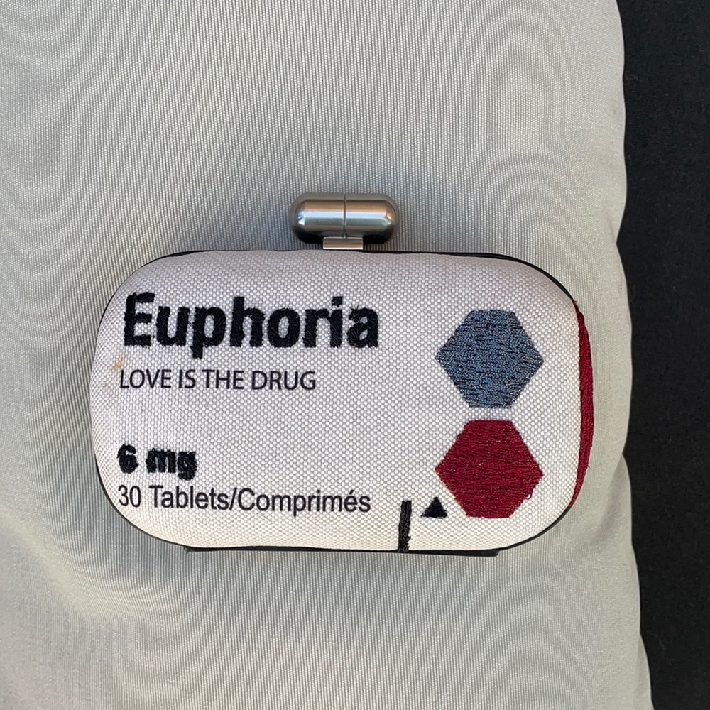 NWOT Euphoria pill clutch Sarah’s Bag